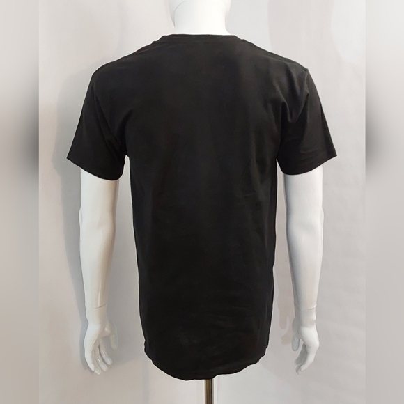 NEW Men's TEE / SIZE: MEDIUM - Picture 2 of 6